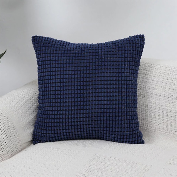 Textured Corduroy-Inspired Throw Pillow Cover – 18" x 18", Soft Waffle Weave - Picture 5 of 7